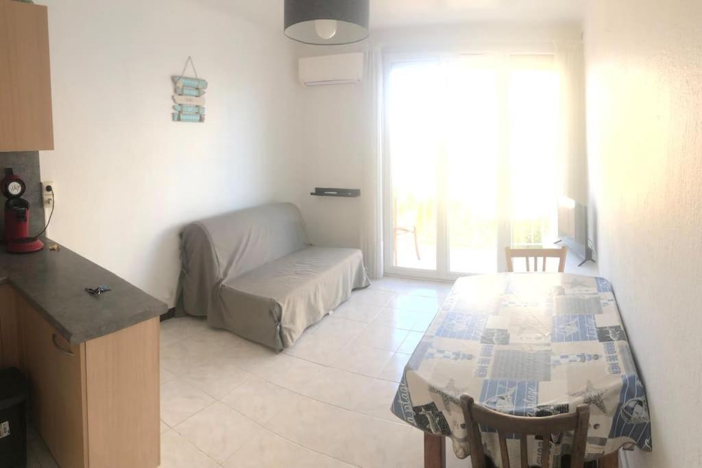 Situation Ideale F2, 2 Eme Ligne,Climatise, Plage Палава-ле-Фло Екстериор снимка